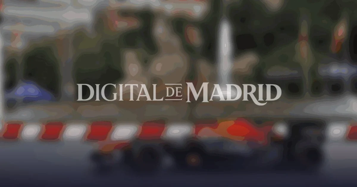 Un monoplaza de Fórmula 1 sorprende a los madrileños en el Metro