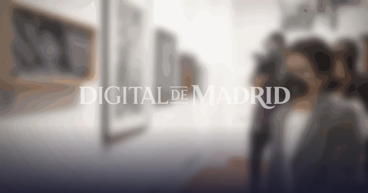 María Velasco transforma el aislamiento en arte: un viaje teatral hacia la catarsis colectiva