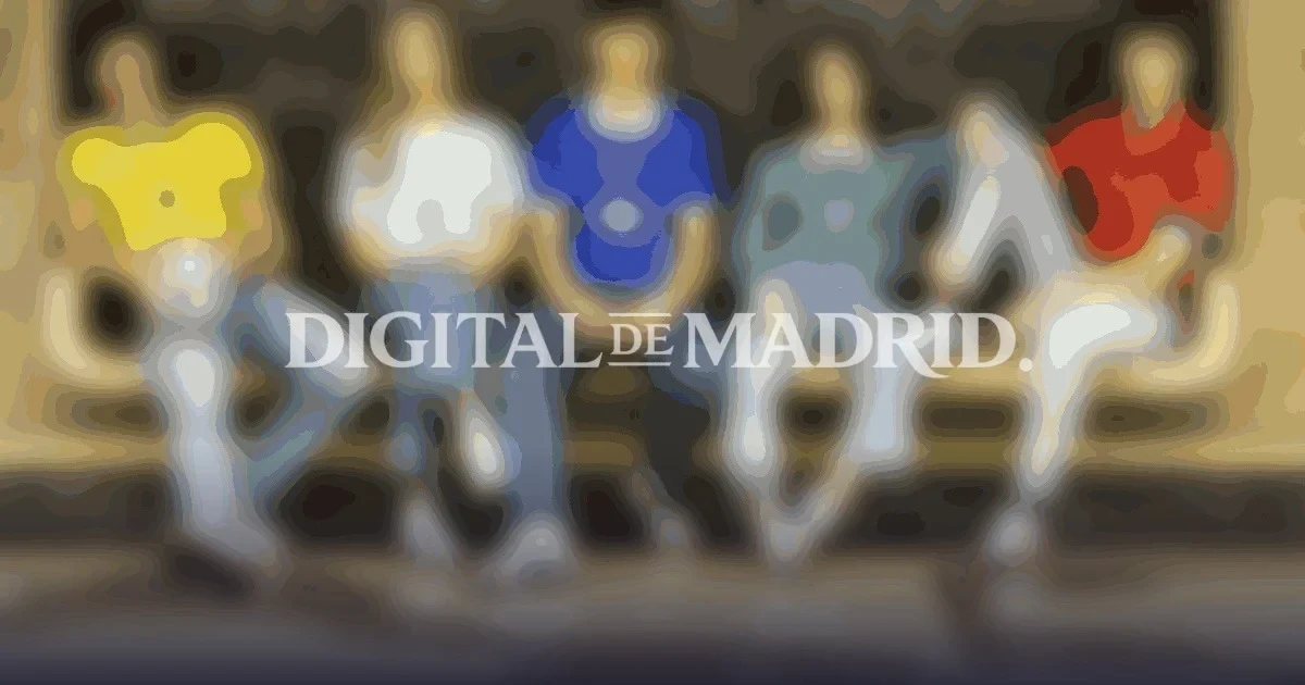 Metro de Madrid lanza camisetas retro en homenaje a selecciones campeonas del mundo