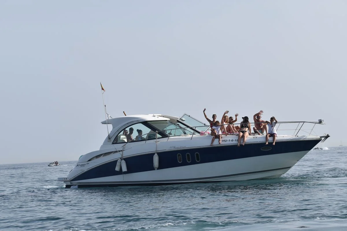 Puerto Banús, Marbella, otra forma de salir al mar en la Costa del Sol.